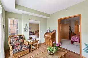 2540 38th Ave NE, Saint Paul, MN 55421 - Photo 16