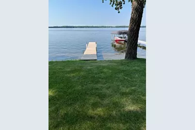 501 N Shore Drive #5, Detroit Lakes, MN 56501 - Photo 2