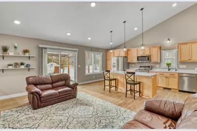 501 N Shore Drive #5, Detroit Lakes, MN 56501 - Photo 16