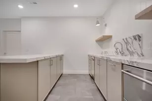 320 Laurel Curve, Golden Valley, MN 55426 - Photo 26