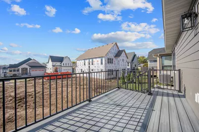 320 Laurel Curve, Golden Valley, MN 55426 - Photo 34