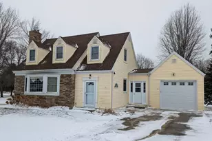 617 12th Ave, Clarkfield, MN 56223 - Photo 2