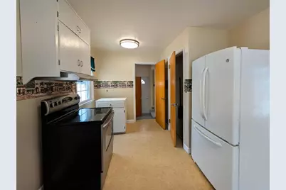 617 12th Avenue, Clarkfield, MN 56223 - Photo 6