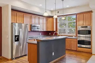 1244 County Rd D E, Maplewood, MN 55109 - Photo 4