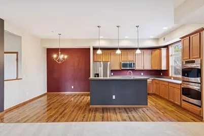 1244 County Road D E #106, Maplewood, MN 55109 - Photo 8