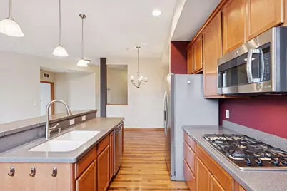 1244 County Road D E #106, Maplewood, MN 55109 - Photo 6