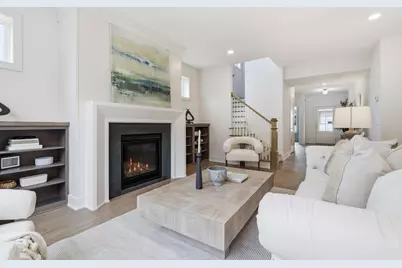 380 Laurel Curve, Golden Valley, MN 55426 - Photo 4