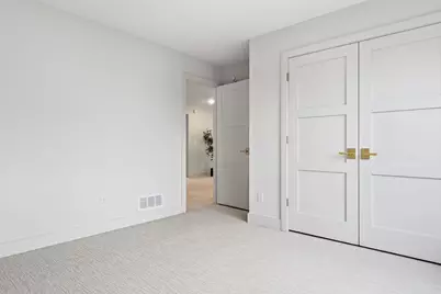 380 Laurel Curve, Golden Valley, MN 55426 - Photo 30