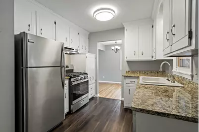 3001 Utah Avenue N, Crystal, MN 55427 - Photo 10