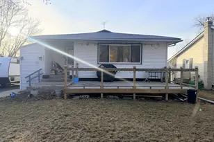 211 S Lafayette Ave S, Fulda, MN 56131 - Photo 2