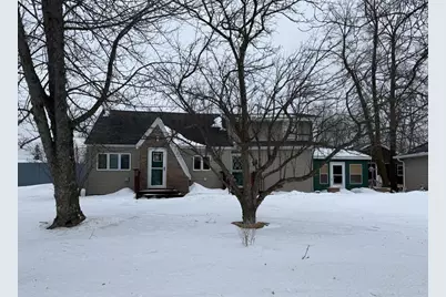1702 3rd Avenue W, International Falls, MN 56649 - Photo 2