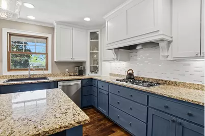 6420 Bluff Drive, Bloomington, MN 55438 - Photo 12