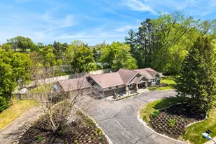 6420 Bluff Dr, Bloomington, MN 55438 - Photo 56