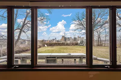 231 Isabel Street W, Saint Paul, MN 55107 - Photo 22