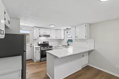 342 Curtice Street W, Saint Paul, MN 55107 - Photo 14