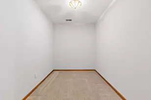 7301 W Franklin Ave, Saint Louis Park, MN 55426 - Photo 20