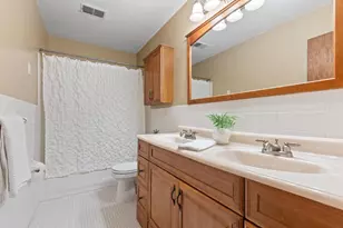 7301 W Franklin Ave, Saint Louis Park, MN 55426 - Photo 16