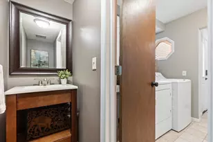 7301 W Franklin Ave, Saint Louis Park, MN 55426 - Photo 12