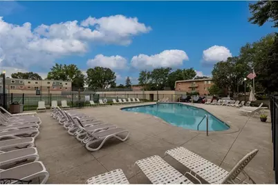 7301 W Franklin Avenue, Saint Louis Park, MN 55426 - Photo 22