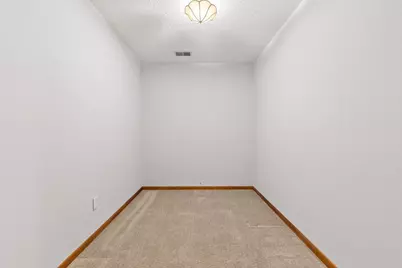 7301 W Franklin Avenue, Saint Louis Park, MN 55426 - Photo 20