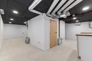 606 Cromwell Ave, Saint Paul, MN 55104 - Photo 38