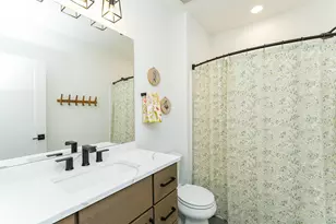 1870 Hadley Hills Dr NE, Rochester, MN 55906 - Photo 62