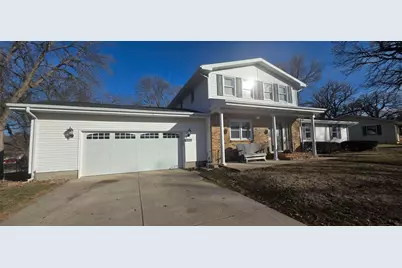 1106 Foothills Circle, Albert Lea, MN 56007 - Photo 1