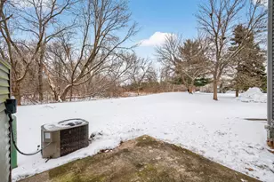 9935 Russell Ave N, Brooklyn Park, MN 55444 - Photo 22