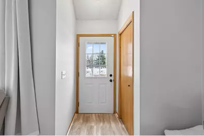 9935 Russell Avenue N #6, Brooklyn Park, MN 55444 - Photo 4