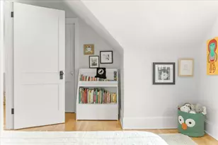 200 W 40th St, Minneapolis, MN 55409 - Photo 42