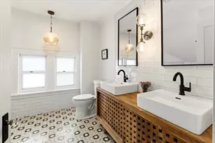 200 W 40th St, Minneapolis, MN 55409 - Photo 36