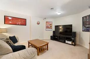 800 27th St SW, Austin, MN 55912 - Photo 18