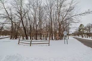 8125 Spring Valley Rd, Waconia, MN 55387 - Photo 78