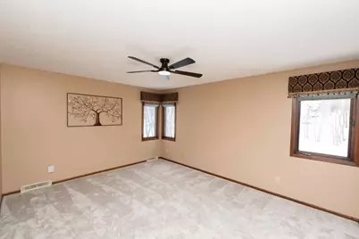 8125 Spring Valley Road, Waconia, MN 55387 - Photo 16