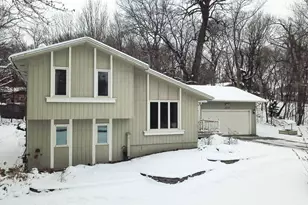 8125 Spring Valley Rd, Waconia, MN 55387 - Photo 2