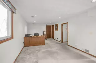 16420 Lake Ridge Dr, Maple Grove, MN 55311 - Photo 6