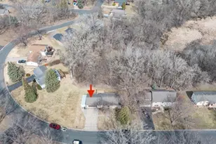 16420 Lake Ridge Dr, Maple Grove, MN 55311 - Photo 2