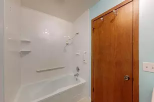 2604 4th Ave NE, Rochester, MN 55906 - Photo 16