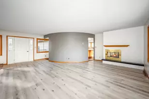 1224 S Ramsey St, Blue Earth, MN 56013 - Photo 16