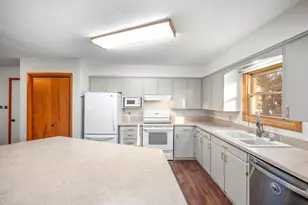 1224 S Ramsey St, Blue Earth, MN 56013 - Photo 26