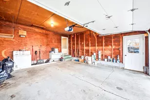 1224 S Ramsey St, Blue Earth, MN 56013 - Photo 48