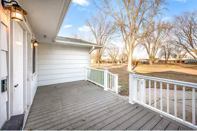 1224 S Ramsey Street, Blue Earth, MN 56013 - Photo 4