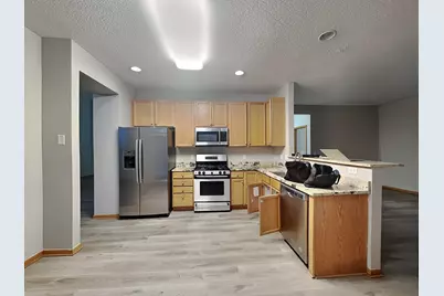 9049 Garland Lane N, Maple Grove, MN 55311 - Photo 6