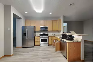 9049 Garland Ln N, Maple Grove, MN 55311 - Photo 6