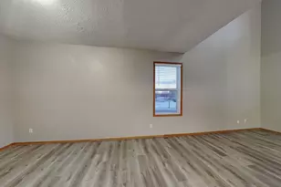 9049 Garland Ln N, Maple Grove, MN 55311 - Photo 4