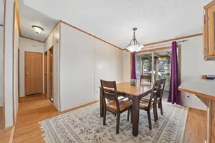 14 Rita Ln, Chaska, MN 55318 - Photo 4