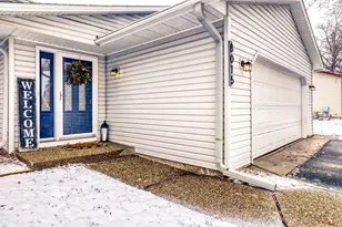 8015 Cooper Ave, Inver Grove Heights, MN 55076 - Photo 2