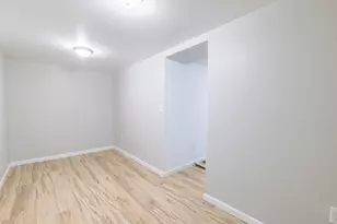 1119 9th St N, Fargo, ND 58102 - Photo 18