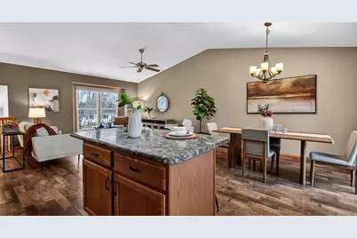 3145 Fern Court, Eau Claire, WI 54703 - Photo 6