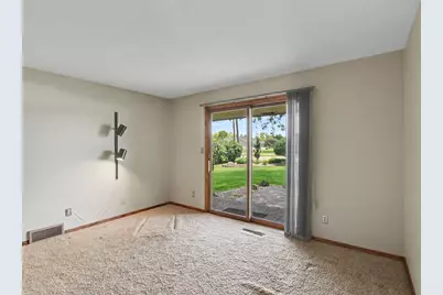 807 7th Avenue SE, Pipestone, MN 56164 - Photo 10